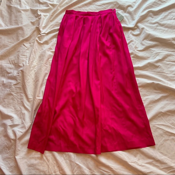 Vintage silk skirt - Picture 1 of 3